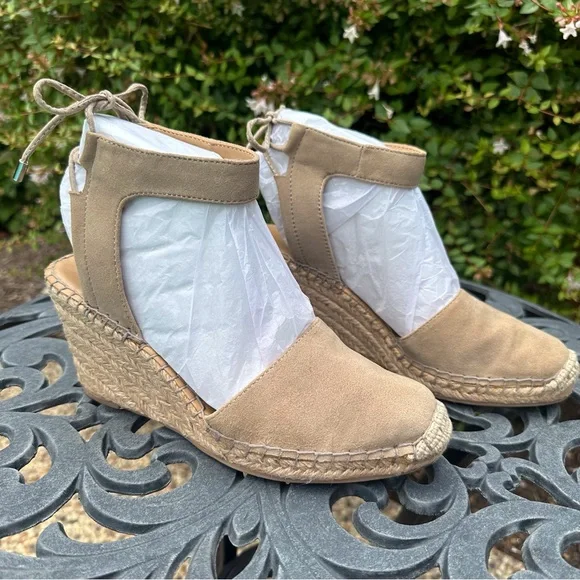 Franco Sarto Mariska Espadrille Wedge Sandal. Taupe Suede. Size 7.5. - Picture 6 of 11